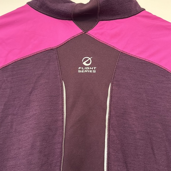 The North Face extra large women’s winter running top. - Picture 3 of 3